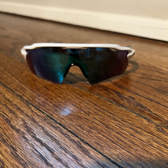 Oakley white/grey sunglasses